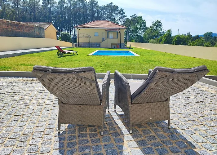 Casa Fronteirica - 2 Casas Com Piscina Privada